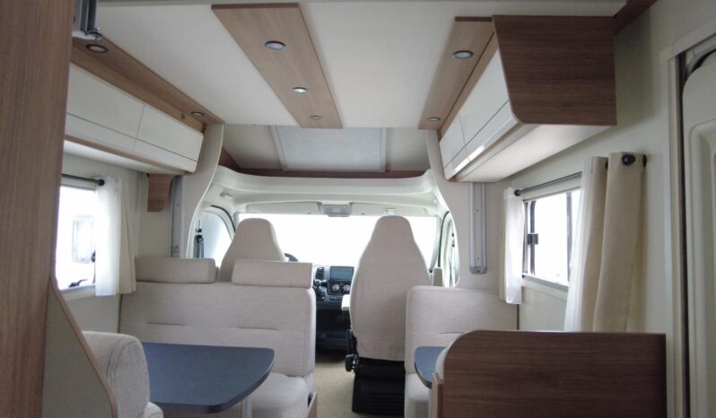 AUTOCARAVANA PILOTE P690S EXPRESSION lleno