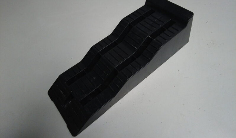 autocaravanas aragon calzos 3 niveles thule