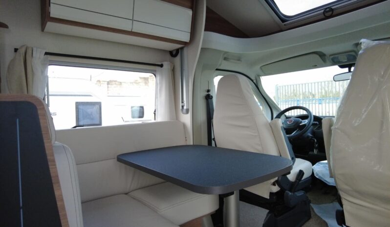 AUTOCARAVANA PILOTE P746GJ EXPRESSION lleno