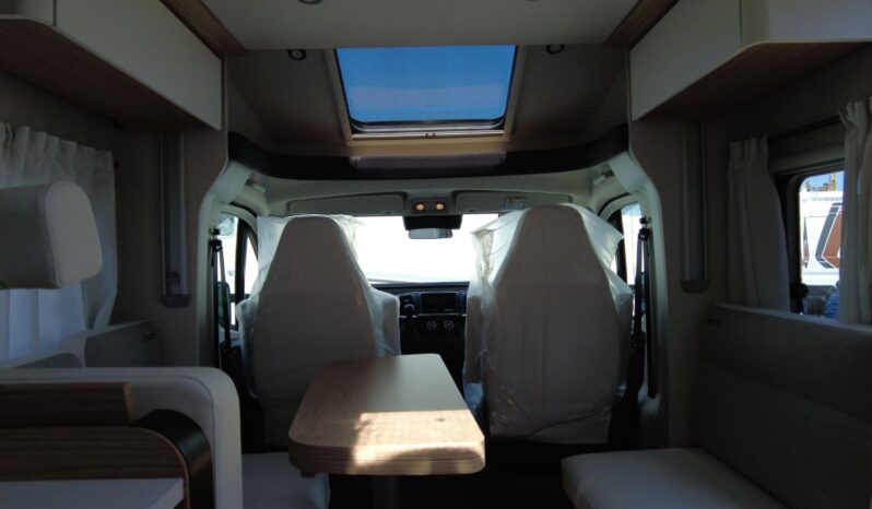AUTOCARAVANA PILOTE P720FC (Edición Selection) lleno