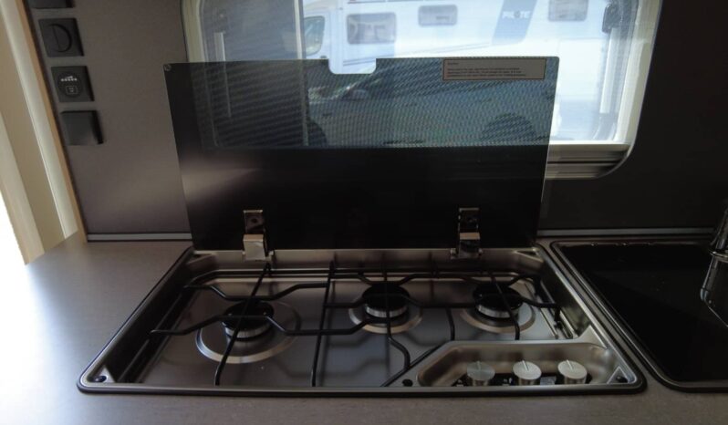 CARAVANA FENDT BIANCO 560 SKM lleno