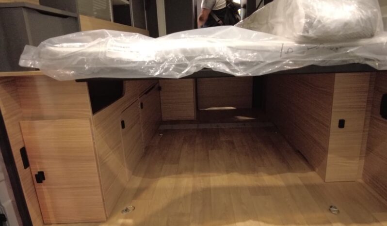 CAMPER PILOTE V633M EXPRESSION lleno