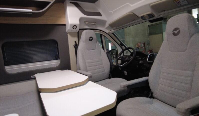 CAMPER PILOTE V633M EXPRESSION lleno