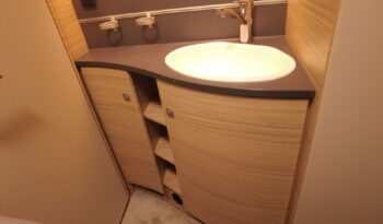 CARAVANA FENDT BIANCO ACTIV 445 SFB lleno