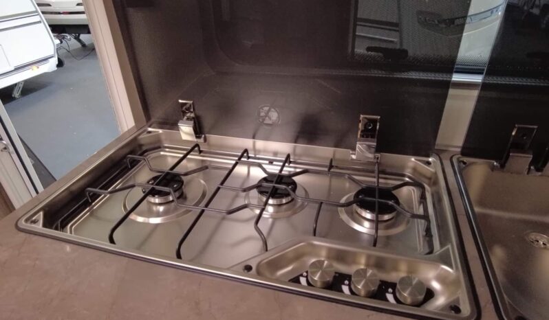 CARAVANA FENDT TENDENZA 560 SFDW lleno