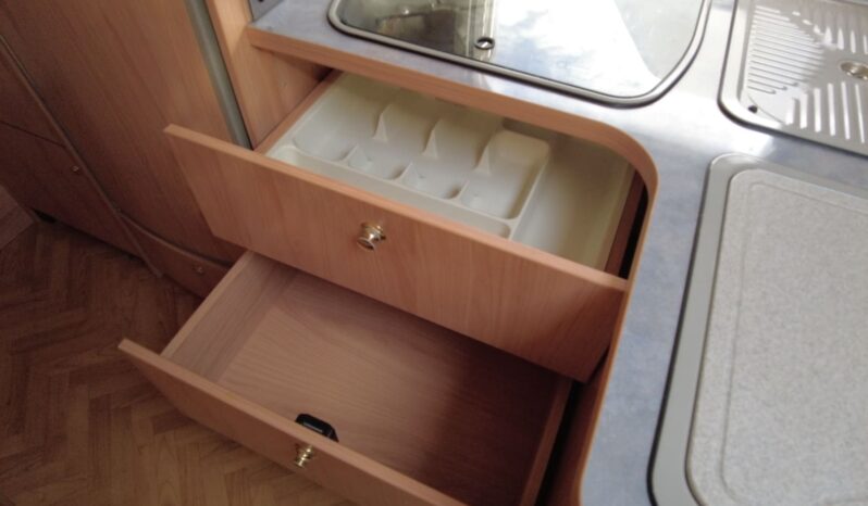 AUTOCARAVANA OCASIÓN BÜRSTNER LEVANTO A576 lleno