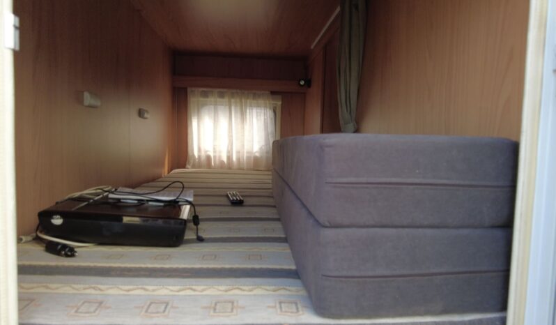 AUTOCARAVANA OCASIÓN BÜRSTNER LEVANTO A576 lleno