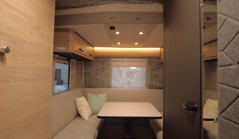 CARAVANA WEINSBERG CARAONE 390 PUH lleno