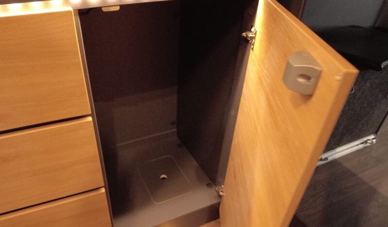 CAMPER KNAUS BOXLIFE 600 MQ PLATINUM lleno