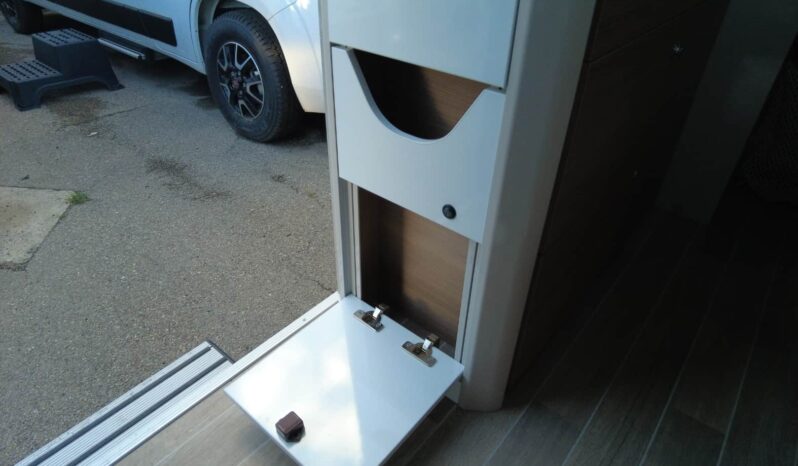 CAMPER OCASIÓN MCLOUIS MENFYS 5 lleno