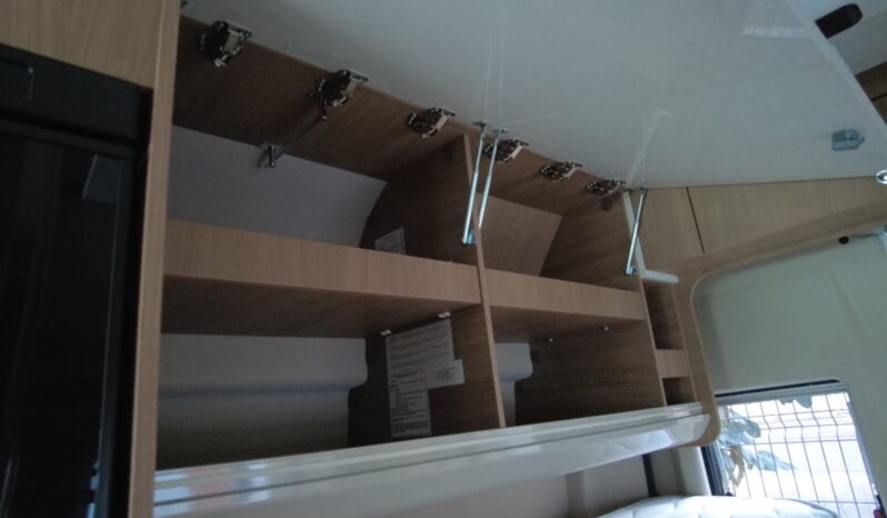 CAMPER OCASIÓN MCLOUIS MENFYS 5 lleno