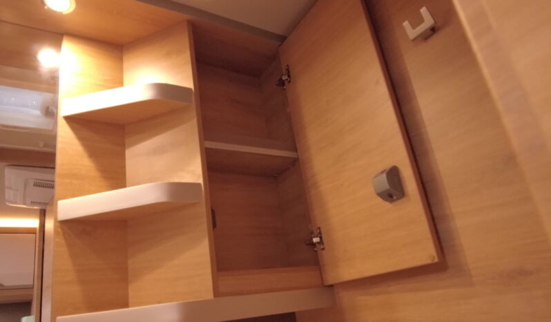 CARAVANA KNAUS SÜDWIND 420 QD BLACK SELECTION lleno