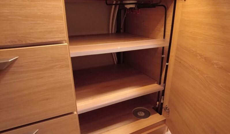 CARAVANA KNAUS SÜDWIND 420 QD BLACK SELECTION lleno