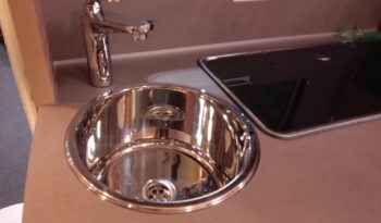 CARAVANA KNAUS SÜDWIND 580 QS BLACK SELECTION lleno