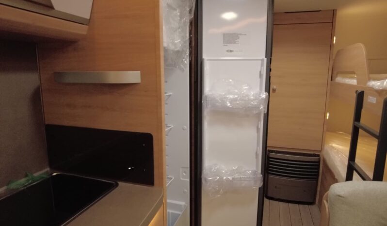 CARAVANA KNAUS SÜDWIND 580 QS BLACK SELECTION lleno