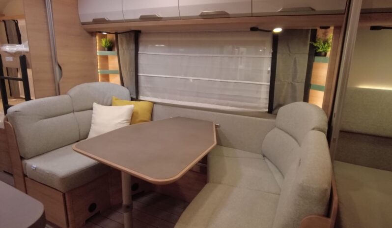 CARAVANA KNAUS SÜDWIND 580 QS BLACK SELECTION lleno