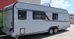 CARAVANA KNAUS SÜDWIND 650 PXB BLACK SELECTION