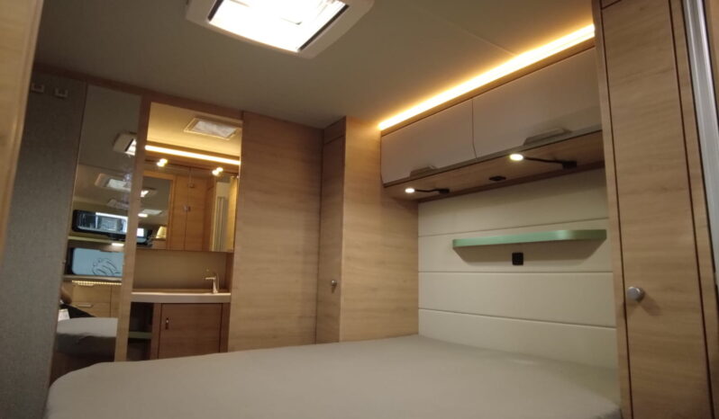 CARAVANA KNAUS SÜDWIND 650 PXB BLACK SELECTION lleno