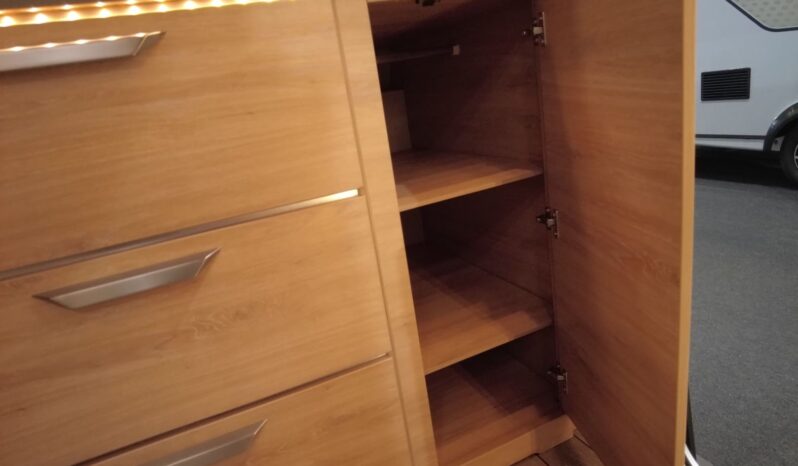 CARAVANA KNAUS SÜDWIND 650 PXB BLACK SELECTION lleno