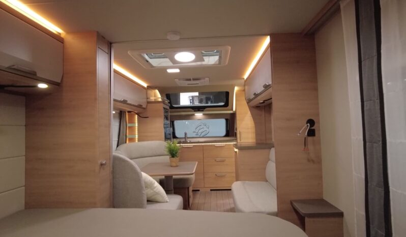 CARAVANA KNAUS SÜDWIND 650 PXB BLACK SELECTION lleno