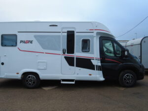 autocaravanas aragon autocaravana pilote P720FC evidence