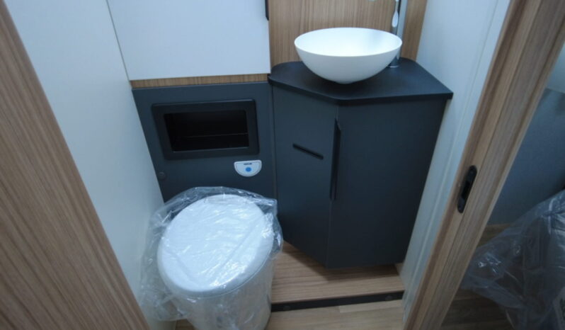 AUTOCARAVANA PILOTE P720FC (Evidence) lleno