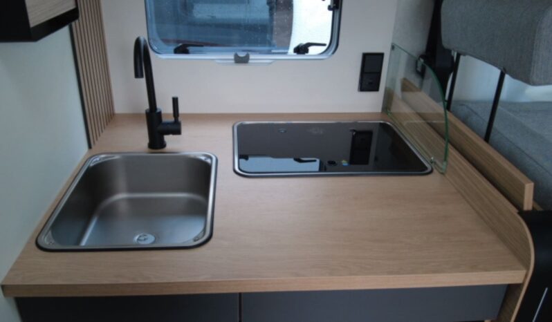 AUTOCARAVANA PILOTE P720FC (Evidence) lleno