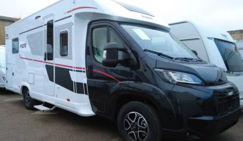 AUTOCARAVANA PILOTE P720FC (Evidence) lleno