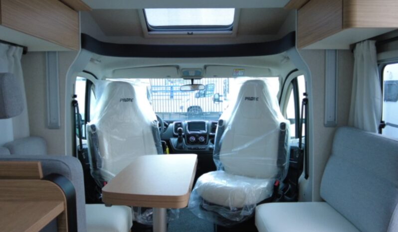 AUTOCARAVANA PILOTE P720FC (Evidence) lleno