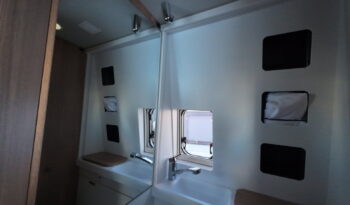 CAMPER WEINSBERG CARABUS 540 MQ lleno