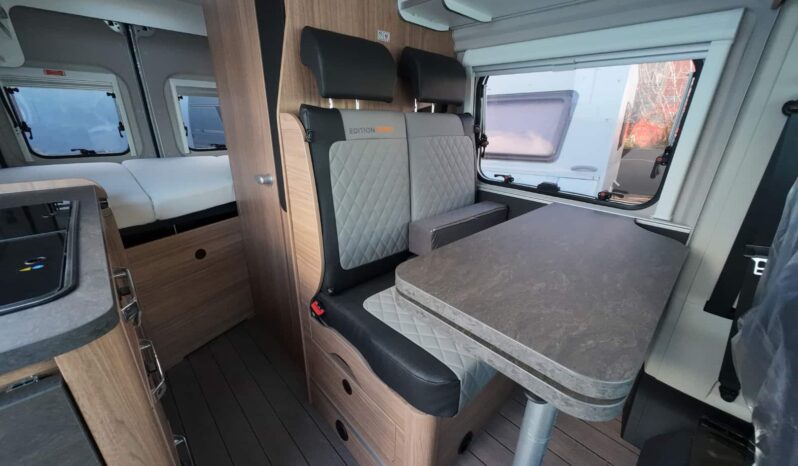 CAMPER WEINSBERG CARABUS 540 MQ lleno