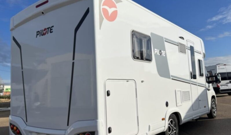 AUTOCARAVANA PILOTE P740C (Evidence) lleno