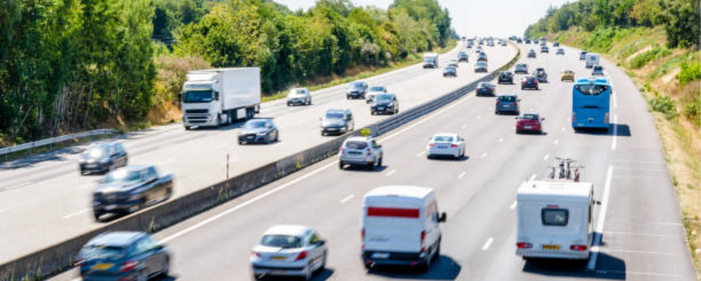 autocaravanas aragon conducir tu caravana con viento conducir caravana con rachas de viento