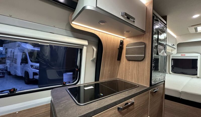 CAMPER WEINSBERG CARABUS 600 MQ (2026) lleno