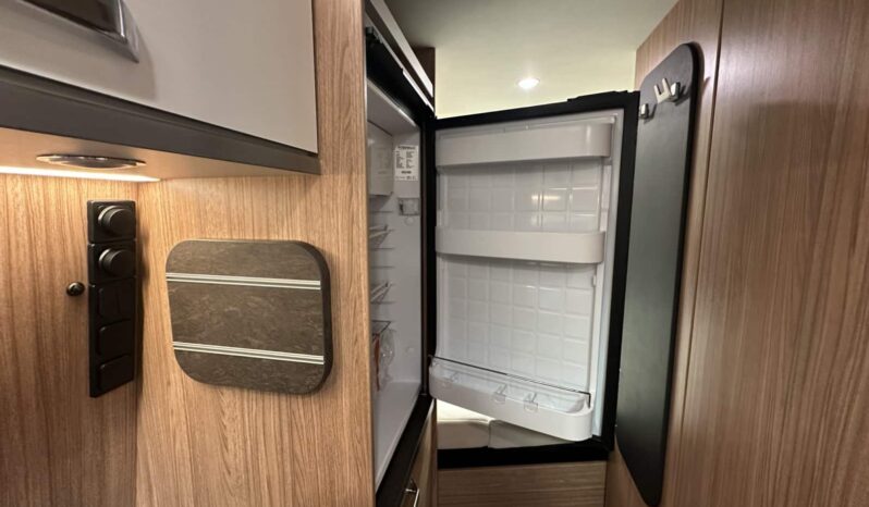 CAMPER WEINSBERG CARABUS 600 MQ (2026) lleno