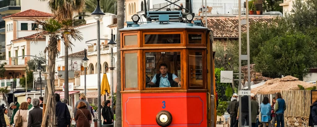 autocaravanas aragon viaja a mallorca en autocaravana las mejores playas de mallorca en autocaravana