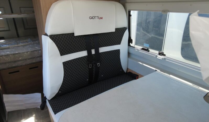 CAMPER GIOTTILINE GIOTTIVAN 60B lleno