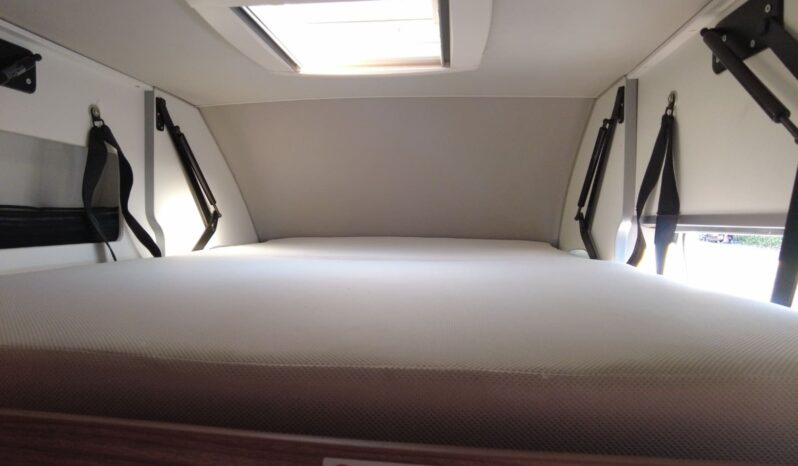 CAMPER WEINSBERG CARABUS 600 DQ (Ocasión) lleno
