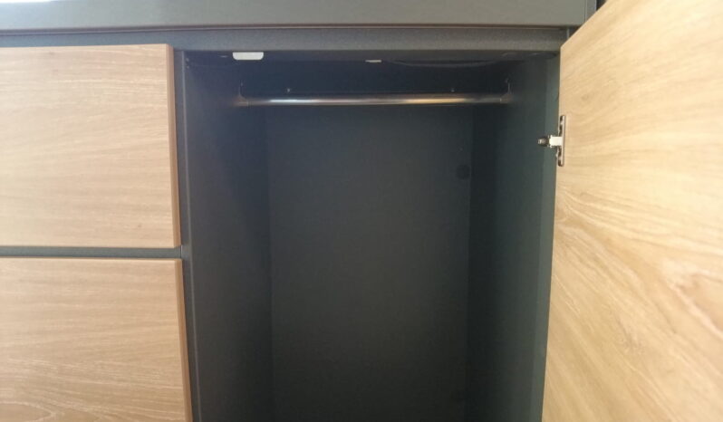 CAMPER KNAUS BOXLIFE 600 DQ PLATINUM (gris campovolo) lleno
