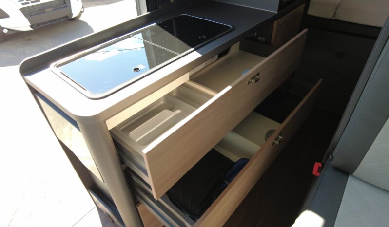 CAMPER KNAUS BOXLIFE 600 DQ PLATINUM (gris campovolo) lleno