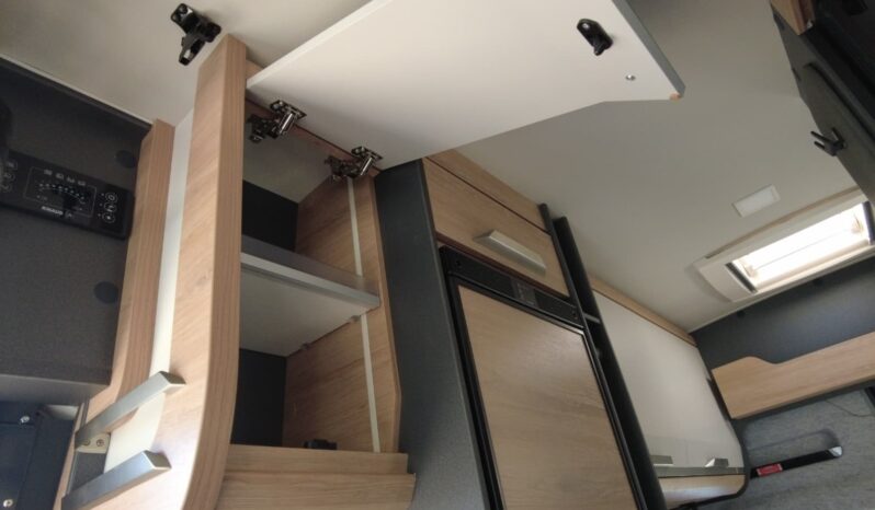 CAMPER KNAUS BOXLIFE 600 DQ PLATINUM (gris campovolo) lleno