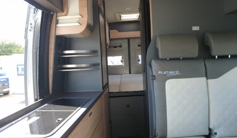 CAMPER KNAUS BOXLIFE 600 DQ PLATINUM (gris campovolo) lleno