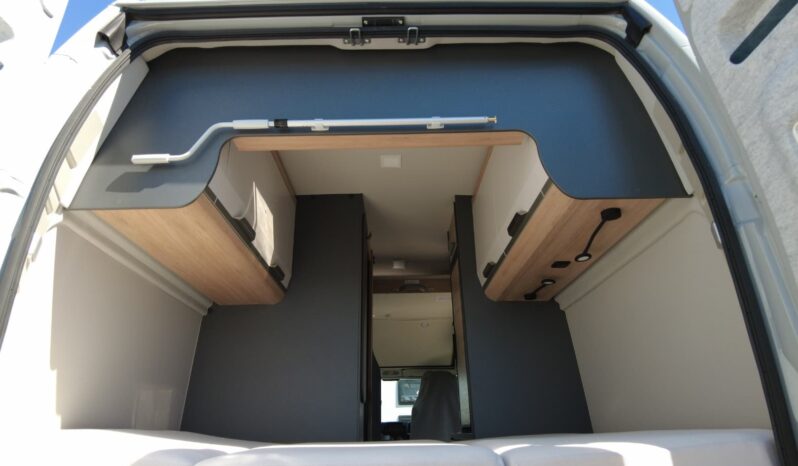 CAMPER KNAUS BOXLIFE 600 DQ PLATINUM (gris campovolo) lleno