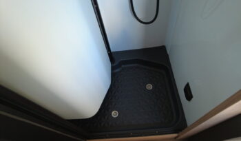 CAMPER KNAUS BOXLIFE 600 DQ PLATINUM (gris campovolo) lleno