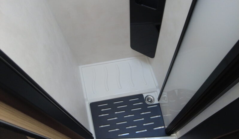 AUTOCARAVANA PILOTE G720FC SELECTION 2026 lleno