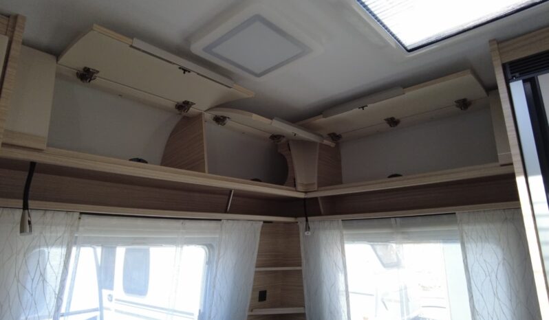 CARAVANA FENDT BIANCO ACTIV 465 SGE lleno
