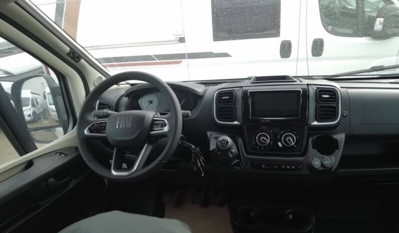 CAMPER WEINSBERG CARABUS 600 MQH 2026 lleno
