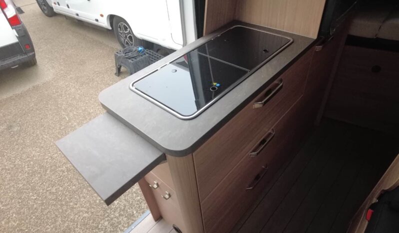 CAMPER WEINSBERG CARABUS 600 MQH 2026 lleno