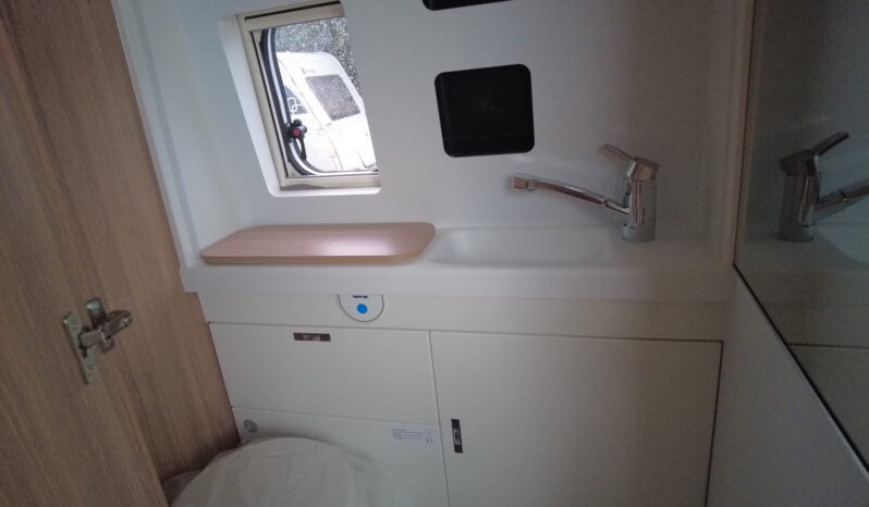 CAMPER WEINSBERG CARABUS 600 MQH 2026 lleno