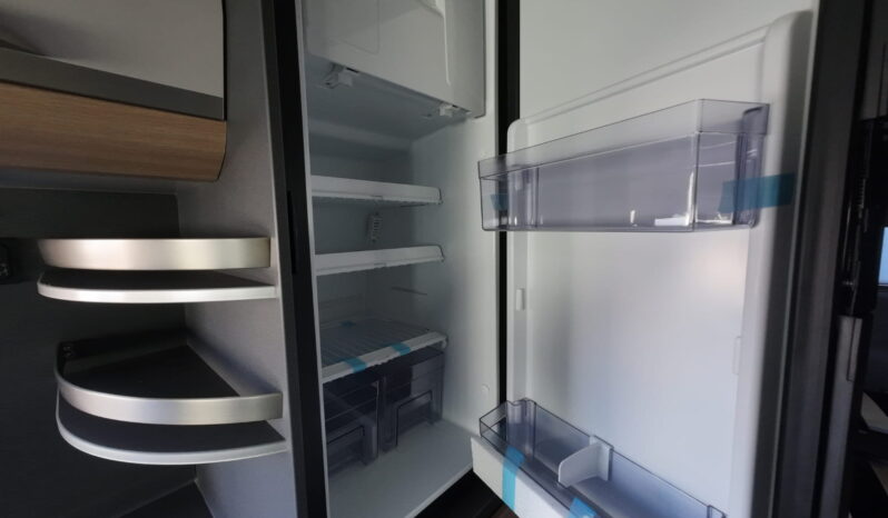 CAMPER KNAUS BOXLIFE 600 DQ PLATINUM (gris lanzarote) lleno